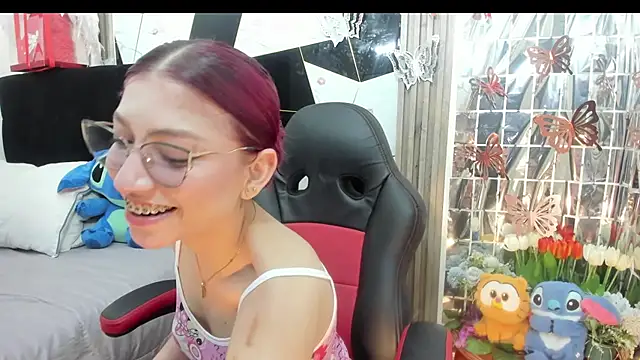 sophia arevalo online show from 03-25-26, 03:28