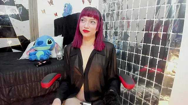 sophia arevalo online show from 03-13-26, 03:11