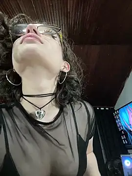 sukubo   online show from 12-23-25, 05:29