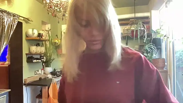 xl uk top trans online show from 02-16-26, 08:46