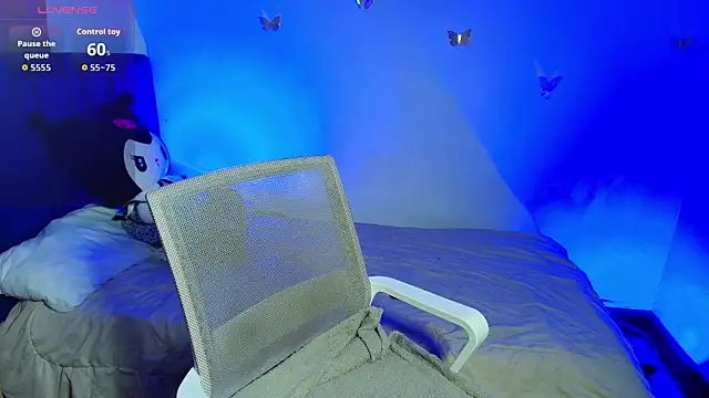 annie-russel online show from 03-04-26, 07:38