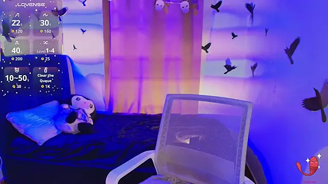 annie-russel online show from 10-04-25, 01:18