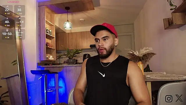 ThiagoHunk online show from 09-11-25, 02:55