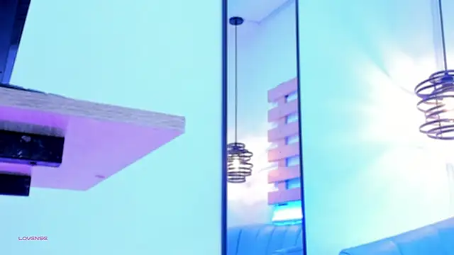 ArianaSantana online show from 10-23-25, 12:48