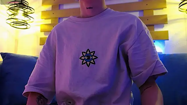 ArianaSantana online show from 10-15-25, 12:46