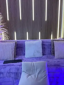 ArianaSantana online show from 12-02-25, 12:51