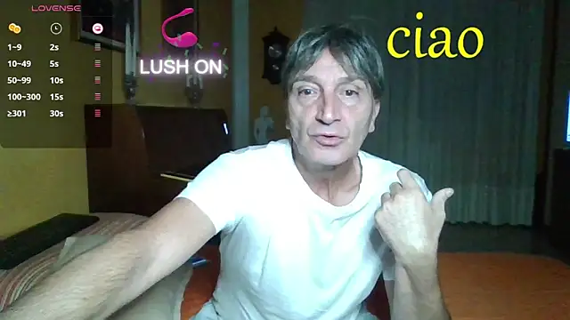 Snapshot of lattediyak chatting on 10-12-25, 12:34 lattediyak online show from 10-12-25, 12:34