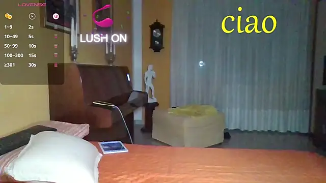 Snapshot of lattediyak chatting on 10-02-25, 11:19 lattediyak online show from 10-02-25, 11:19