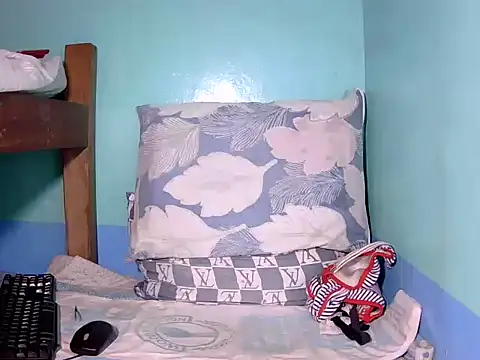 Snapshot of xxhardcockgerlie_08 chatting on 09-13-25, 09:20 xxhardcockgerlie 08 online show from 09-13-25, 09:20