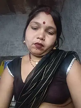 Snapshot of Rashili_jaan chatting on 05-19-26, 02:57 Rashili jaan online show from 05-19-26, 02:57