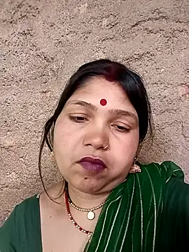 Snapshot of Rashili_jaan chatting on 05-08-26, 09:35 Rashili jaan online show from 05-08-26, 09:35