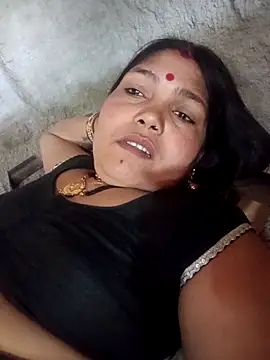 Snapshot of Rashili_jaan chatting on 04-23-26, 03:13 Rashili jaan online show from 04-23-26, 03:13