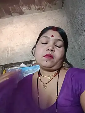 Snapshot of Rashili_jaan chatting on 05-15-26, 03:48 Rashili jaan online show from 05-15-26, 03:48