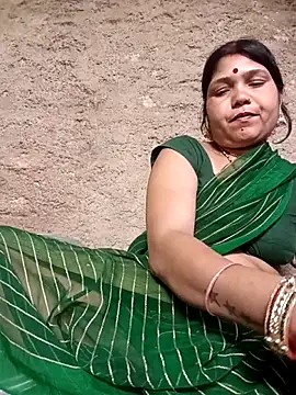 Snapshot of Rashili_jaan chatting on 05-01-26, 03:00 Rashili jaan online show from 05-01-26, 03:00