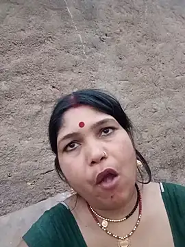 Snapshot of Rashili_jaan chatting on 04-27-26, 01:20 Rashili jaan online show from 04-27-26, 01:20