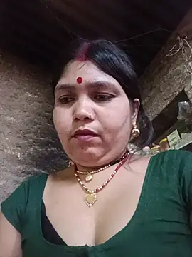 Snapshot of Rashili_jaan chatting on 05-29-26, 12:44 Rashili jaan online show from 05-29-26, 12:44