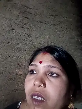 Snapshot of Rashili_jaan chatting on 05-11-26, 02:45 Rashili jaan online show from 05-11-26, 02:45