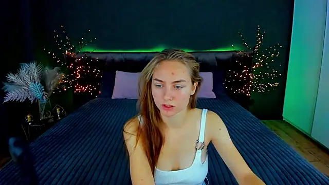 MilaAddams online show from 09-26-25, 05:36