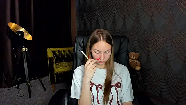 Snapshot of MilaAddams chatting on 07-07-26, 07:23 MilaAddams online show from 07-07-26, 07:23