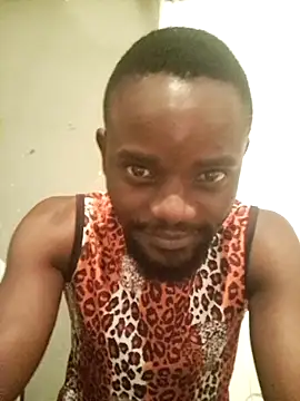 Snapshot of KwaneleK1 chatting on 09-24-25, 04:13 KwaneleK1 online show from 09-24-25, 04:13