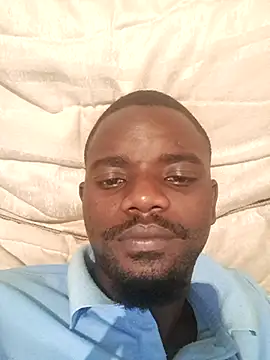 Snapshot of KwaneleK1 chatting on 11-11-25, 06:03 KwaneleK1 online show from 11-11-25, 06:03
