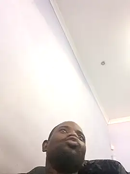 Snapshot of KwaneleK1 chatting on 10-22-25, 10:58 KwaneleK1 online show from 10-22-25, 10:58
