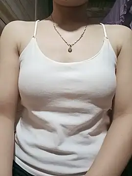 LucyyLy online show from 06-04-26, 11:09