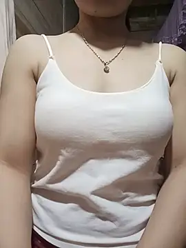 LucyyLy online show from 05-21-26, 12:19
