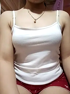 Snapshot of LucyyLy chatting on 03-02-26, 05:08 LucyyLy online show from 03-02-26, 05:08