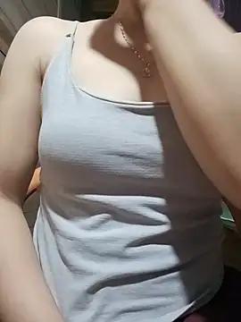 LucyyLy online show from 06-10-26, 10:44