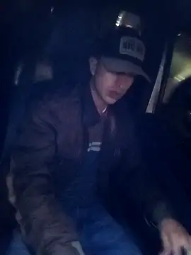 Snapshot of DebutingPathway chatting on 01-09-26, 10:22 DebutingPathway online show from 01-09-26, 10:22