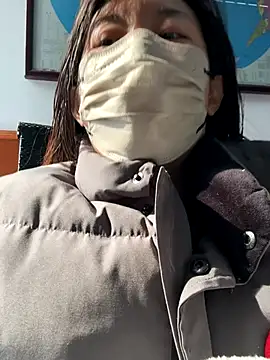 Lulu125216 online show from 10-29-25, 04:55