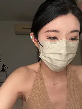 Lulu125216 online show from 04-15-26, 02:10
