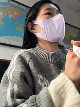 Lulu125216 online show from 10-26-25, 07:31