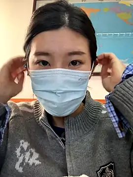 Lulu125216 online show from 11-17-25, 04:49