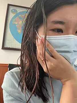 Lulu125216 online show from 09-23-25, 04:30