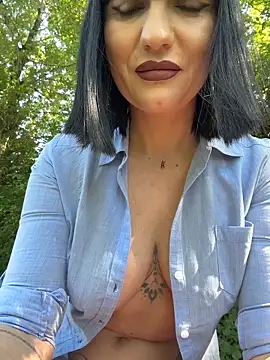 MysticCleo online show from 04-25-26, 01:36