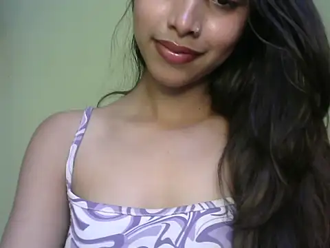 Snapshot of Ritu9 chatting on 04-13-26, 05:06 Ritu9 online show from 04-13-26, 05:06