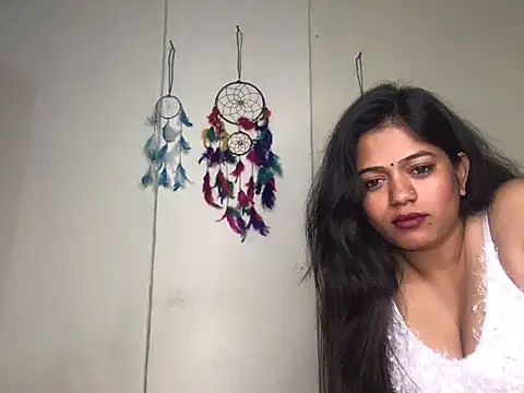 Snapshot of HoleyCoupon chatting on 01-11-26, 07:21 HoleyCoupon online show from 01-11-26, 07:21