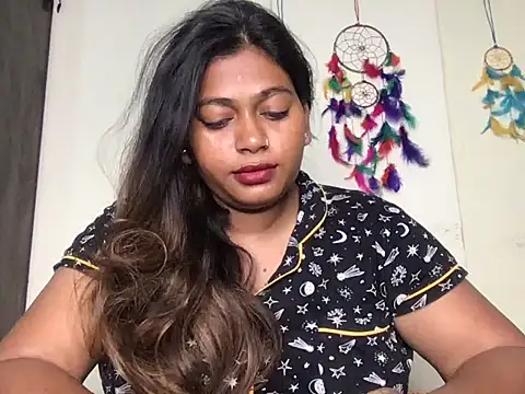 Snapshot of HoleyCoupon chatting on 01-12-26, 07:42 HoleyCoupon online show from 01-12-26, 07:42