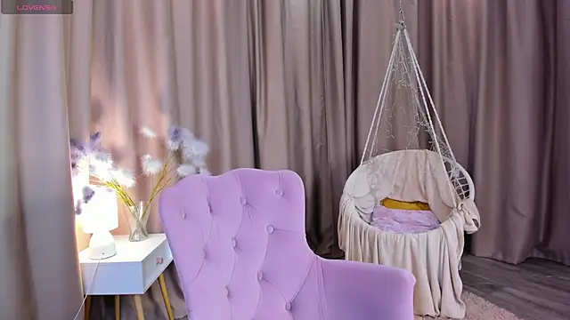 Belle Wa1ker online show from 09-29-25, 08:32