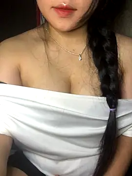 Linhmai bb online show from 10-10-25, 03:35