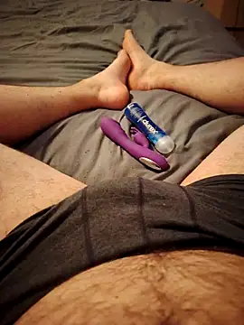 Snapshot of Alberto2840 chatting on 09-20-25, 06:46 Alberto2840 online show from 09-20-25, 06:46