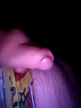 Snapshot of Alberto2840 chatting on 09-19-25, 08:24 Alberto2840 online show from 09-19-25, 08:24