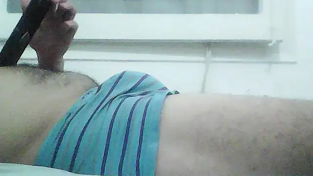 Snapshot of Yazaza1999 chatting on 09-17-25, 11:56 Yazaza1999 online show from 09-17-25, 11:56