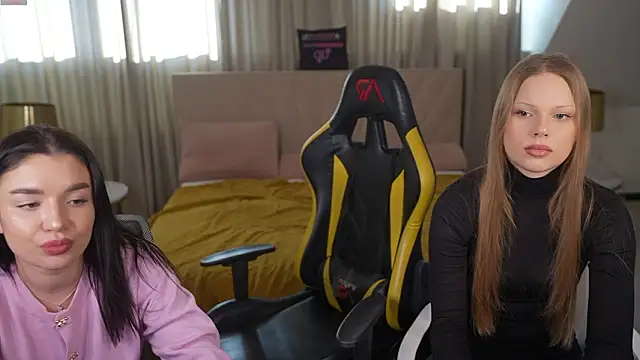 Snapshot of _Dasha_054 chatting on 02-03-26, 11:37 Dasha 054 online show from 02-03-26, 11:37