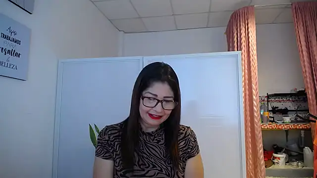 Manuela lara  online show from 01-15-26, 02:53