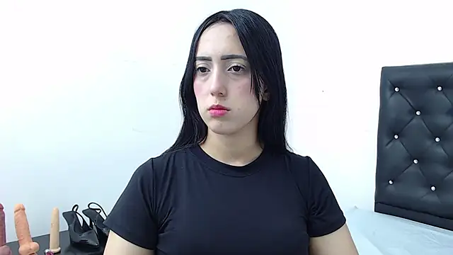 ivorynoir online show from 04-18-26, 01:02