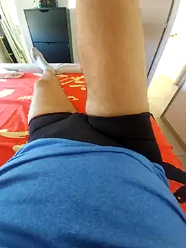Snapshot of hpp66 chatting on 09-18-25, 12:52 hpp66 online show from 09-18-25, 12:52