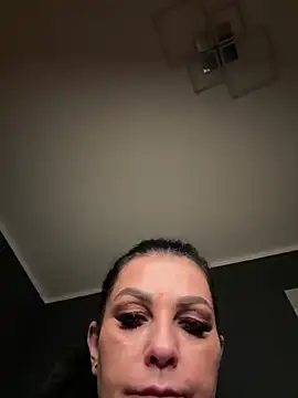 Nola Luxx-offiziell online show from 03-03-26, 09:33